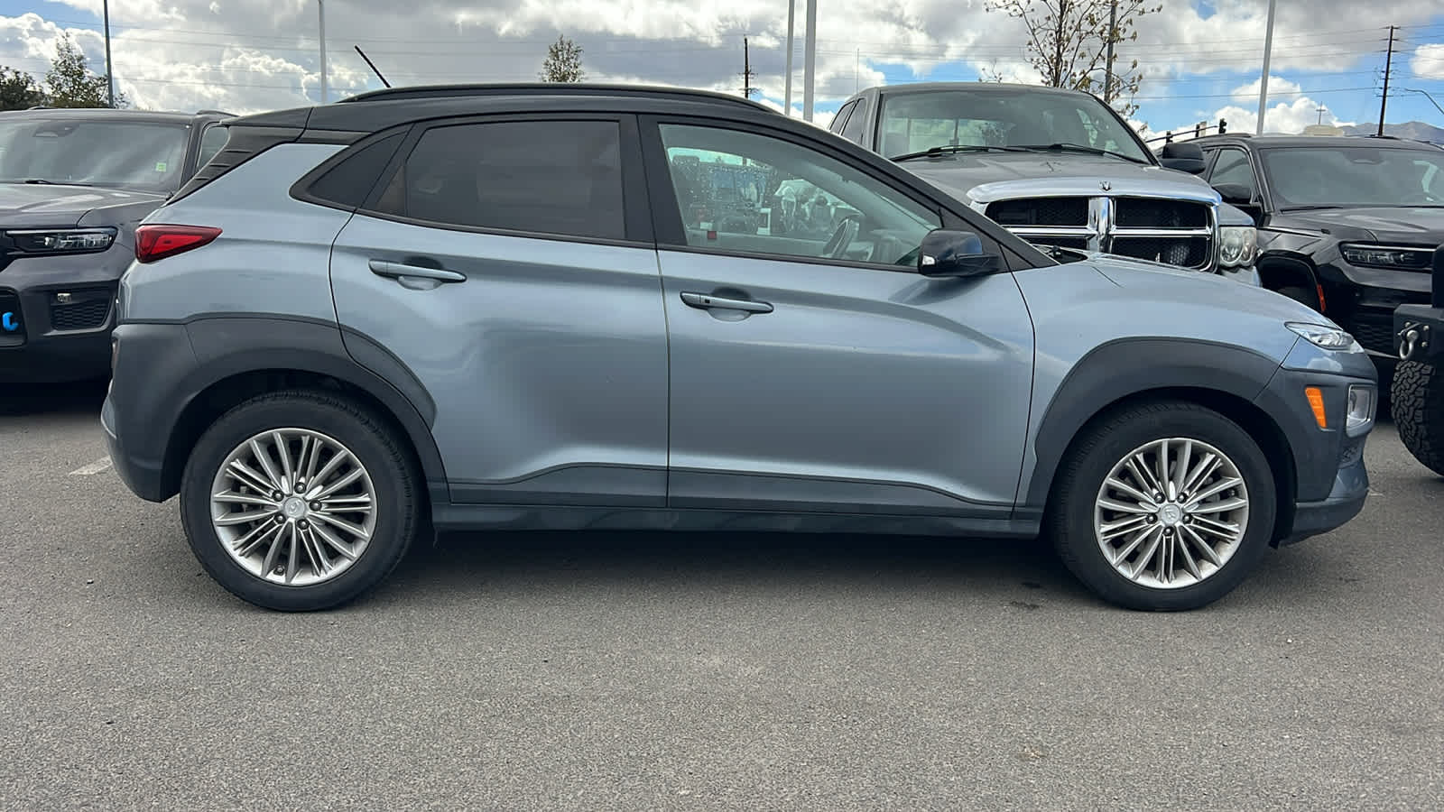 Thumbnail: 2020 Hyundai Kona - 3