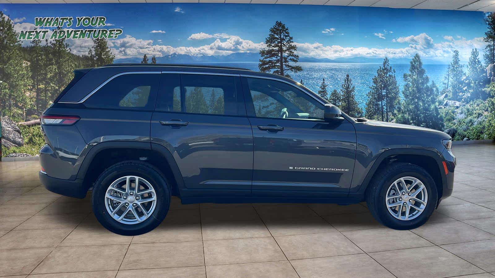 Thumbnail: 2026 Jeep Grand Cherokee - 4