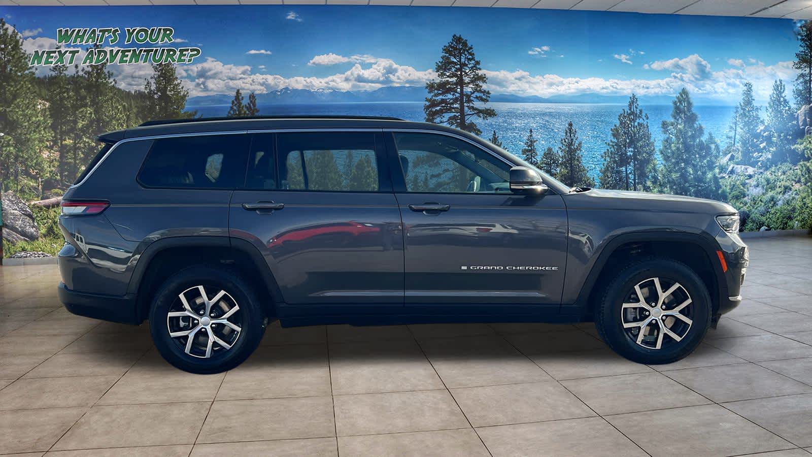 Thumbnail: 2024 Jeep Grand Cherokee L - 4