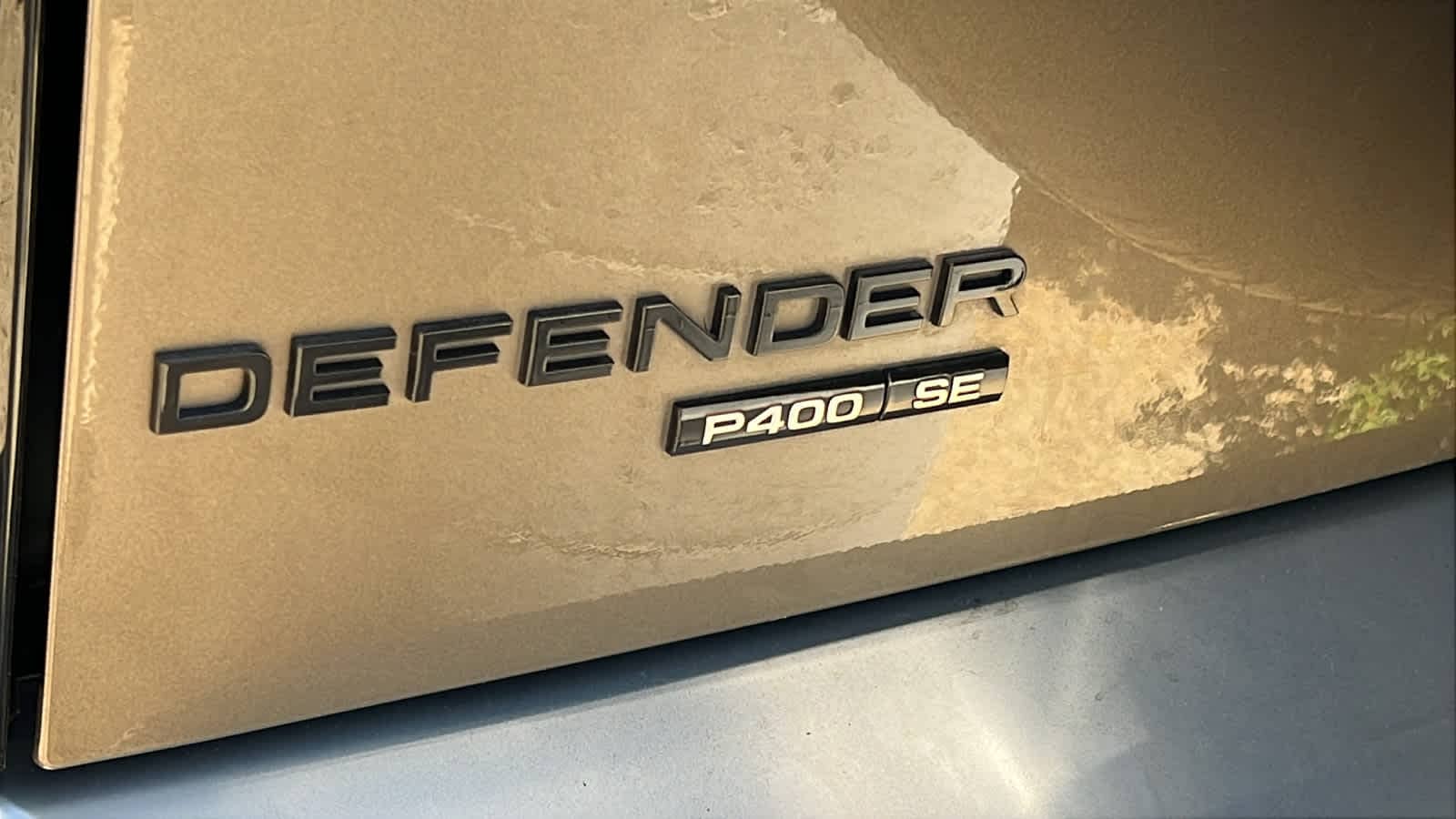 Thumbnail: 2020 Land Rover Defender - 6