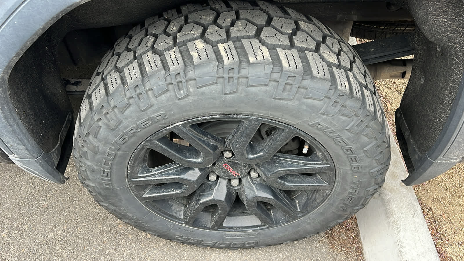 Thumbnail: 2022 GMC Sierra 1500 - 5