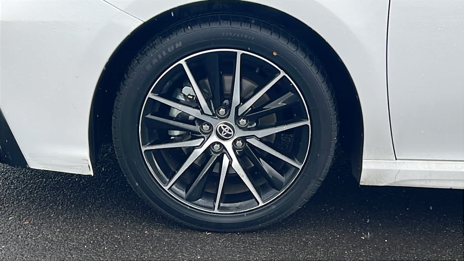 Thumbnail: 2023 Toyota Camry - 9