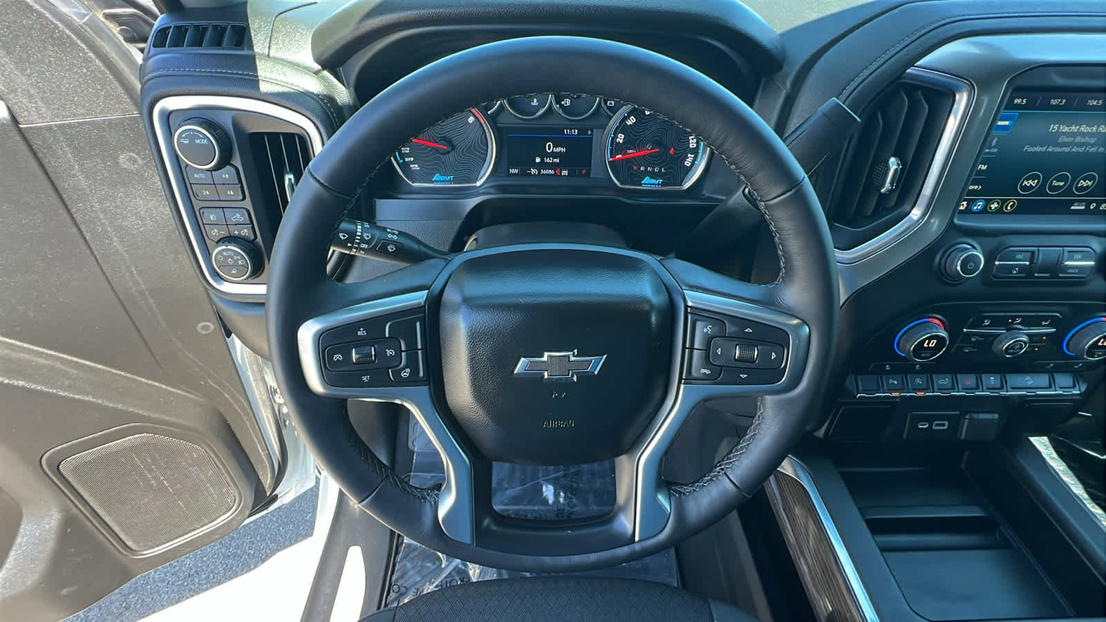 Thumbnail: 2022 Chevrolet Silverado 1500 - 18