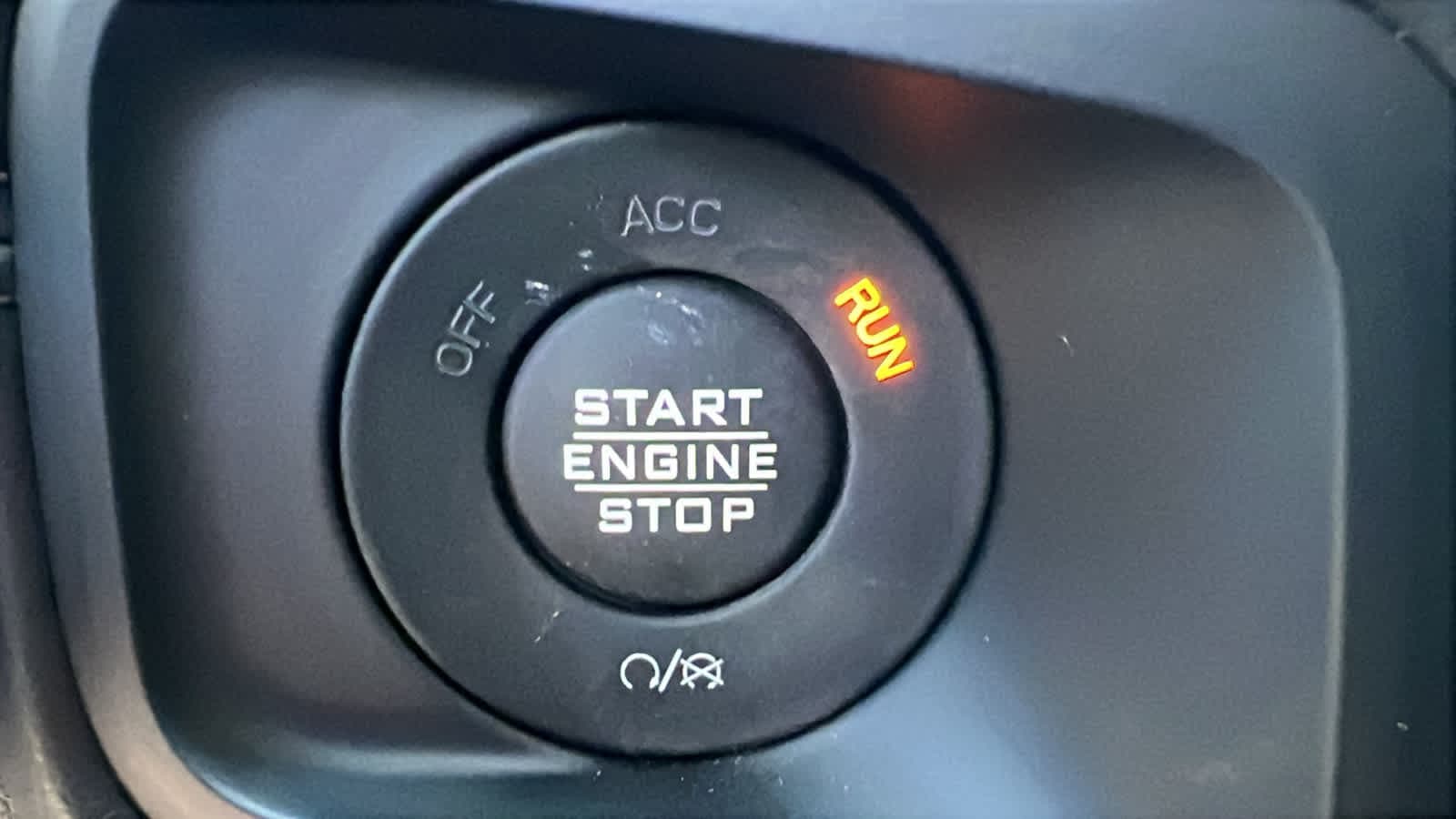 Thumbnail: 2026 Jeep Gladiator - 17