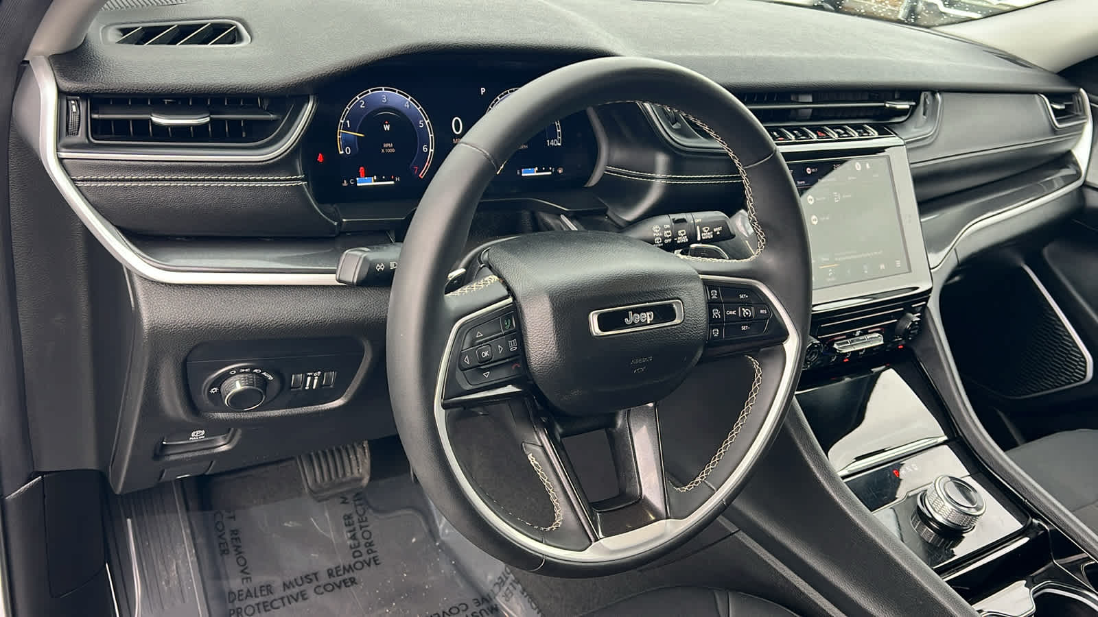 Thumbnail: 2022 Jeep Grand Cherokee - 10