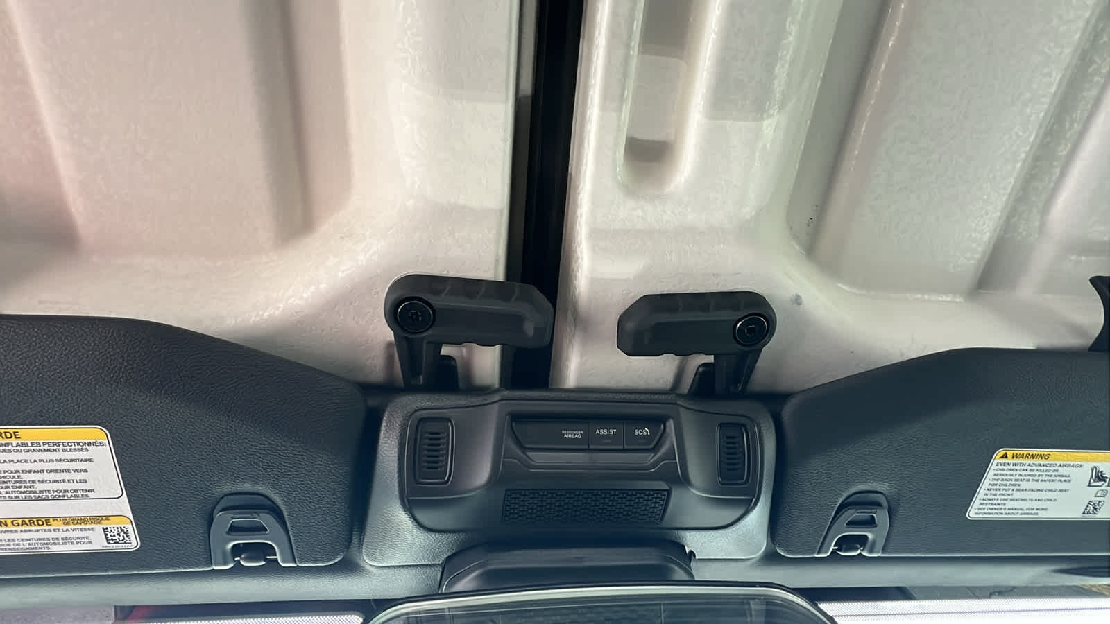 2025 Jeep Wrangler Rubicon 32