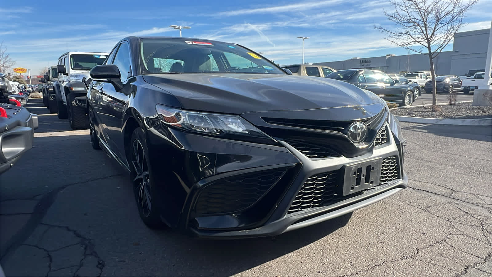 Thumbnail: 2022 Toyota Camry - 3