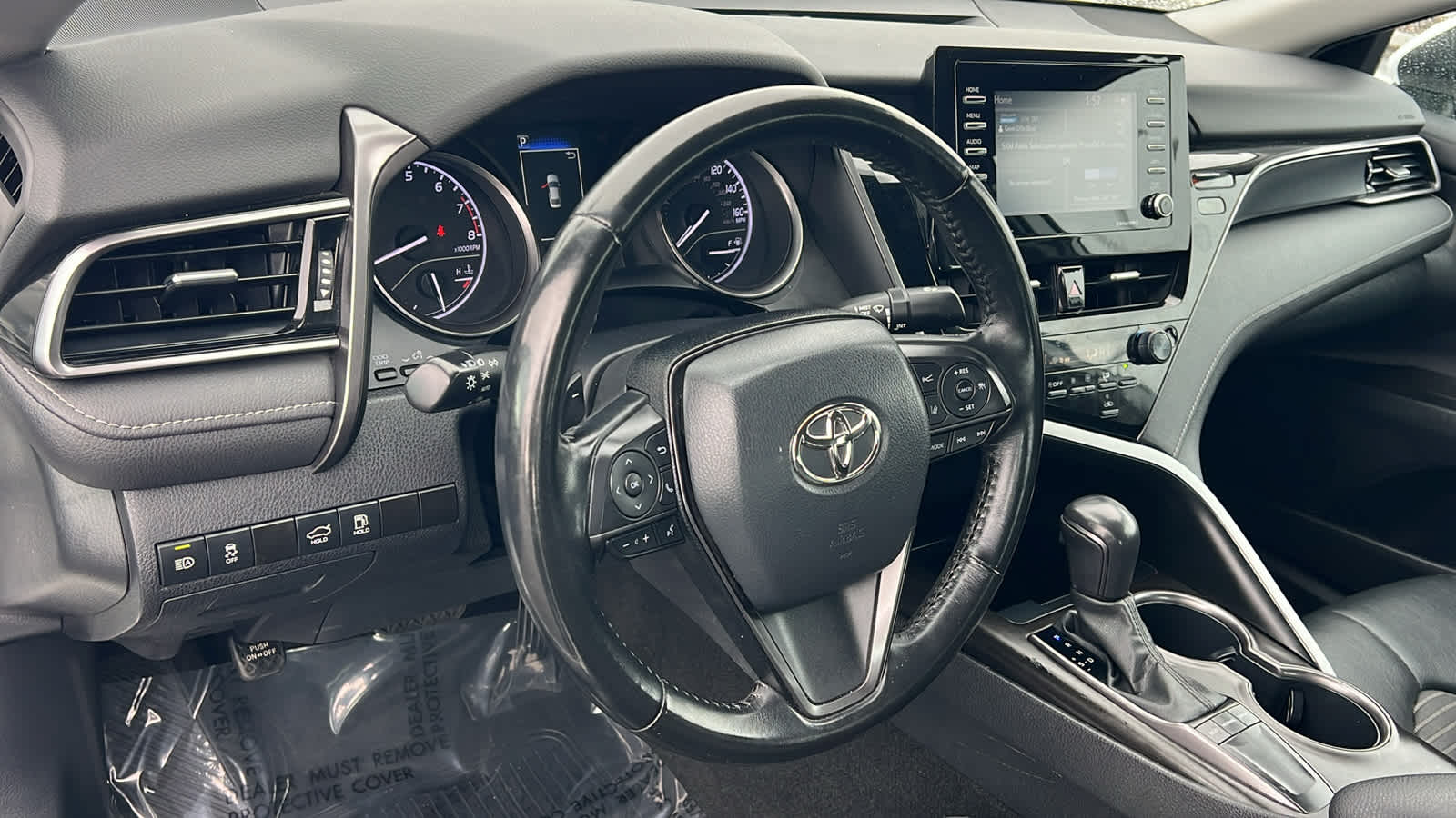 Thumbnail: 2023 Toyota Camry - 10