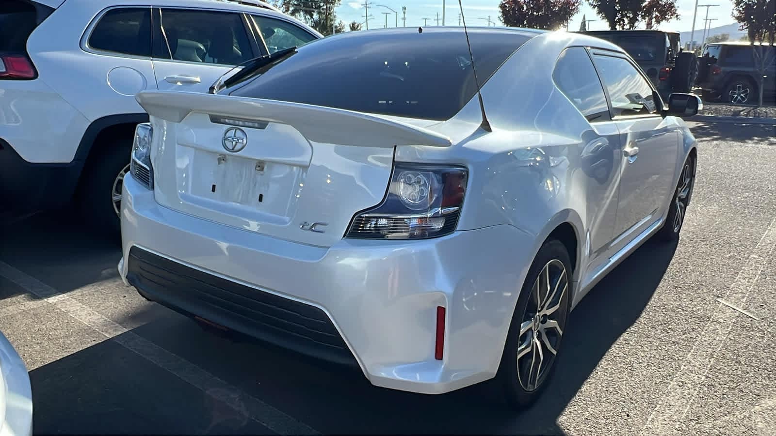 Thumbnail: 2016 Scion tC - 8