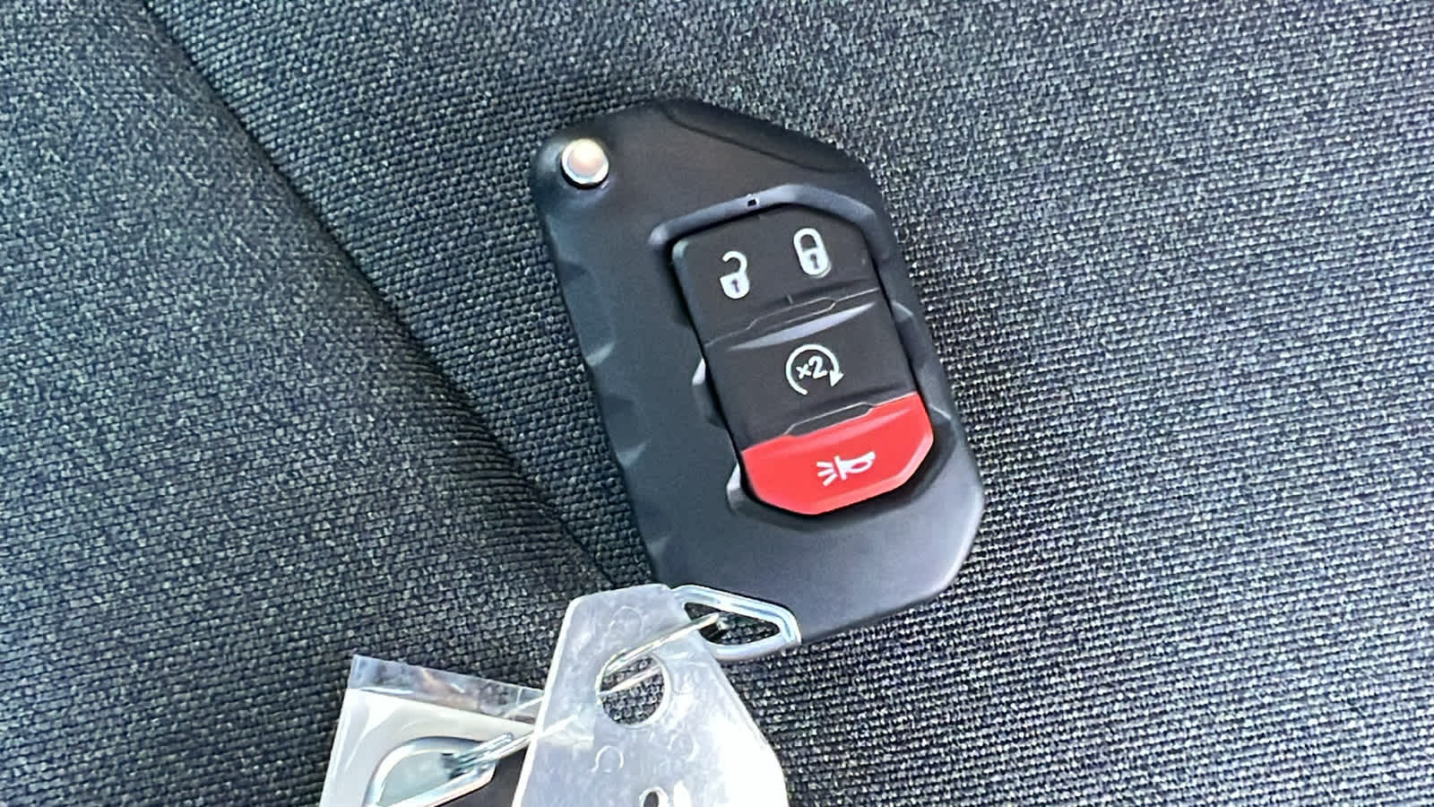 Thumbnail: 2026 Jeep Wrangler - 30