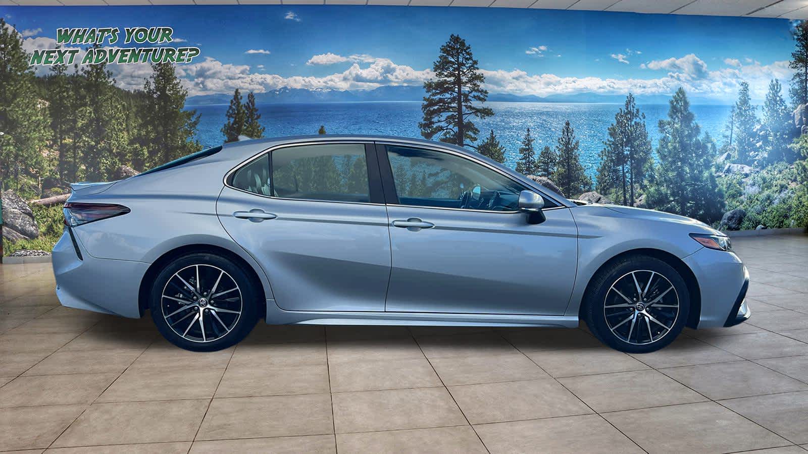 Thumbnail: 2021 Toyota Camry - 4