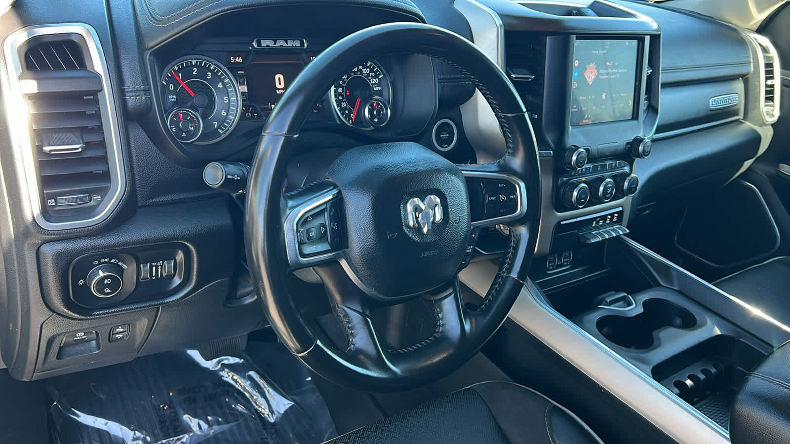 Thumbnail: 2022 RAM 1500 - 10