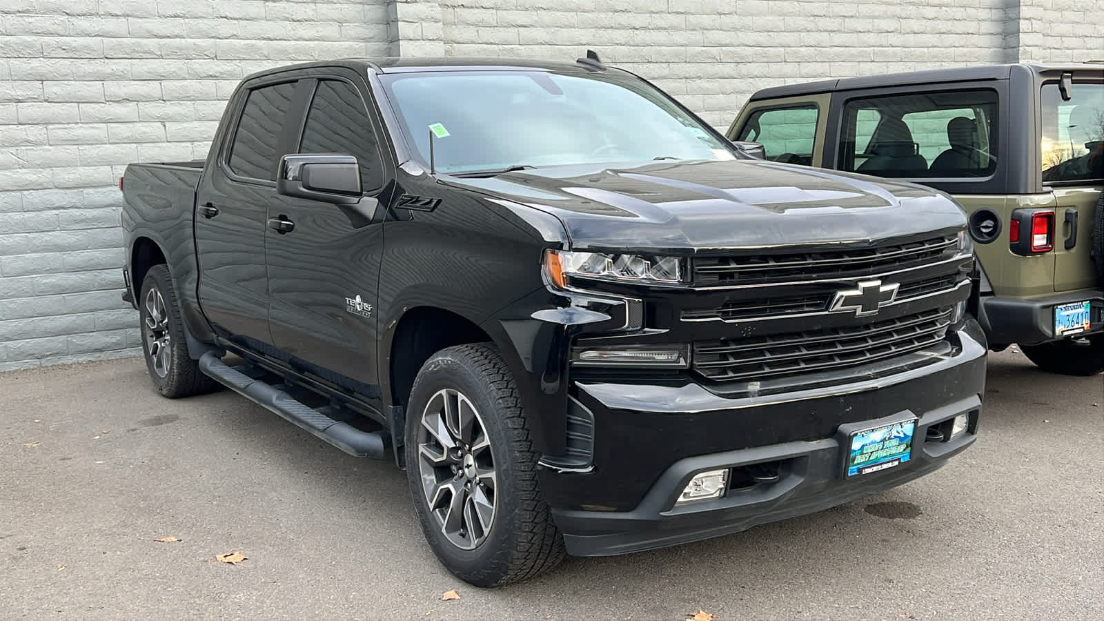 Thumbnail: 2022 Chevrolet Silverado 1500 - 3