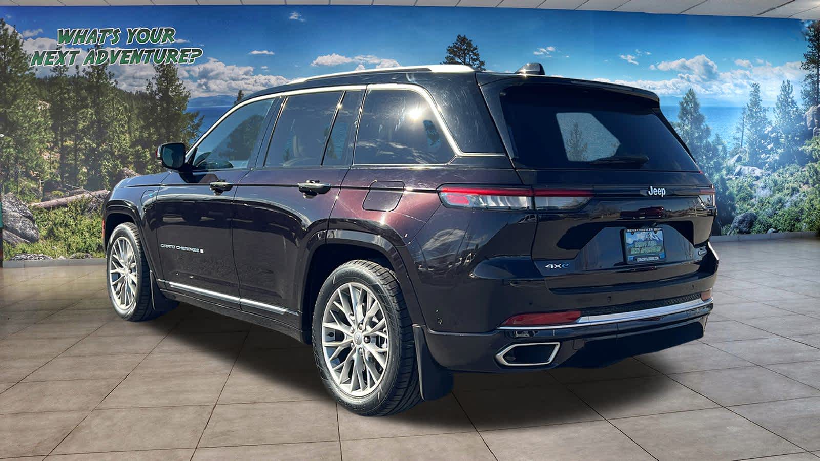 Thumbnail: 2022 Jeep Grand Cherokee - 7