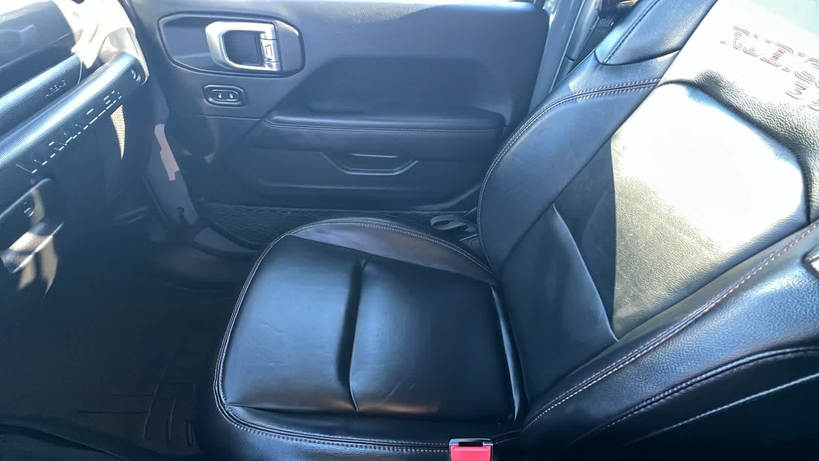 Thumbnail: 2021 Jeep Wrangler - 12