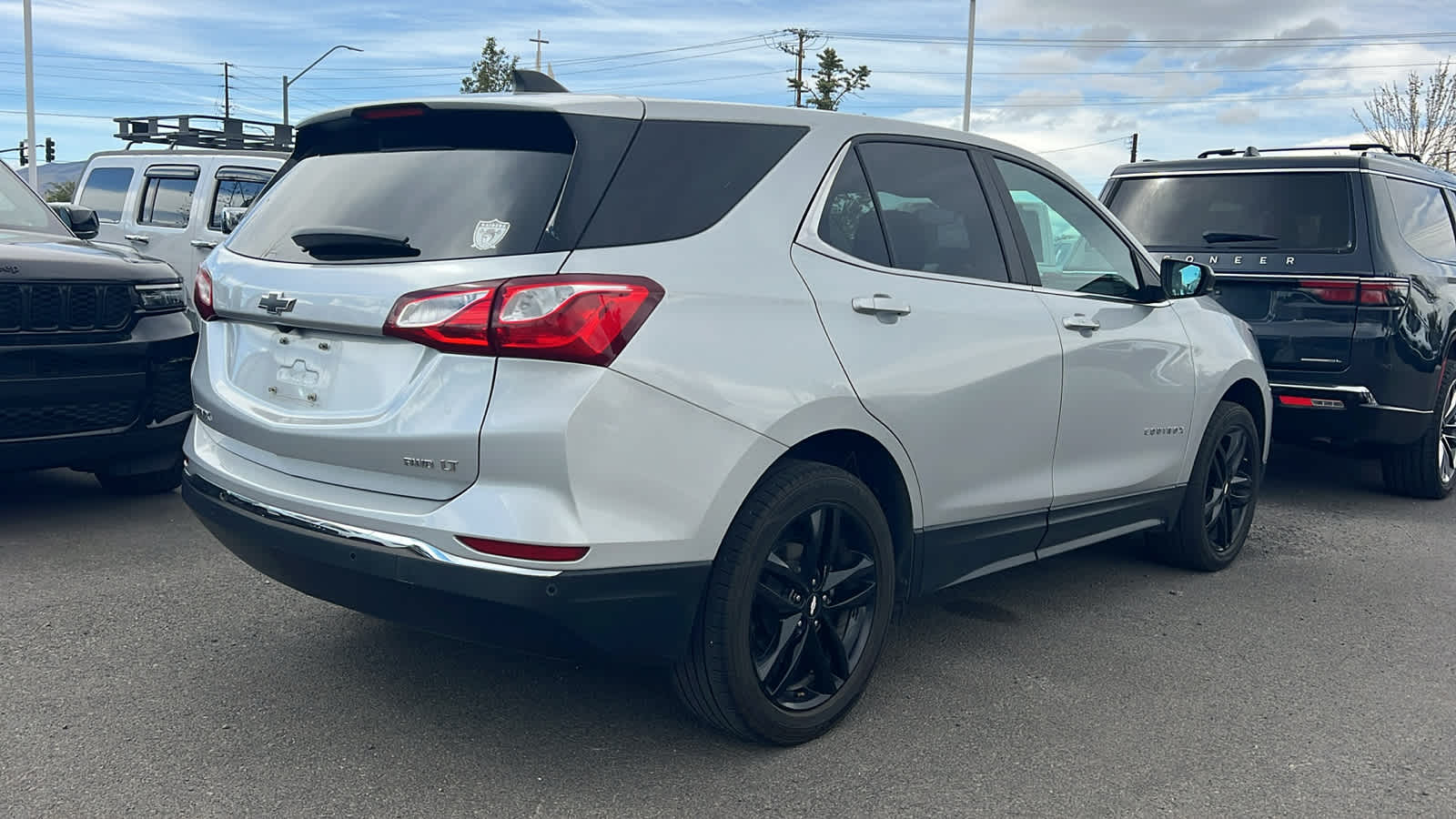 Thumbnail: 2021 Chevrolet Equinox - 5