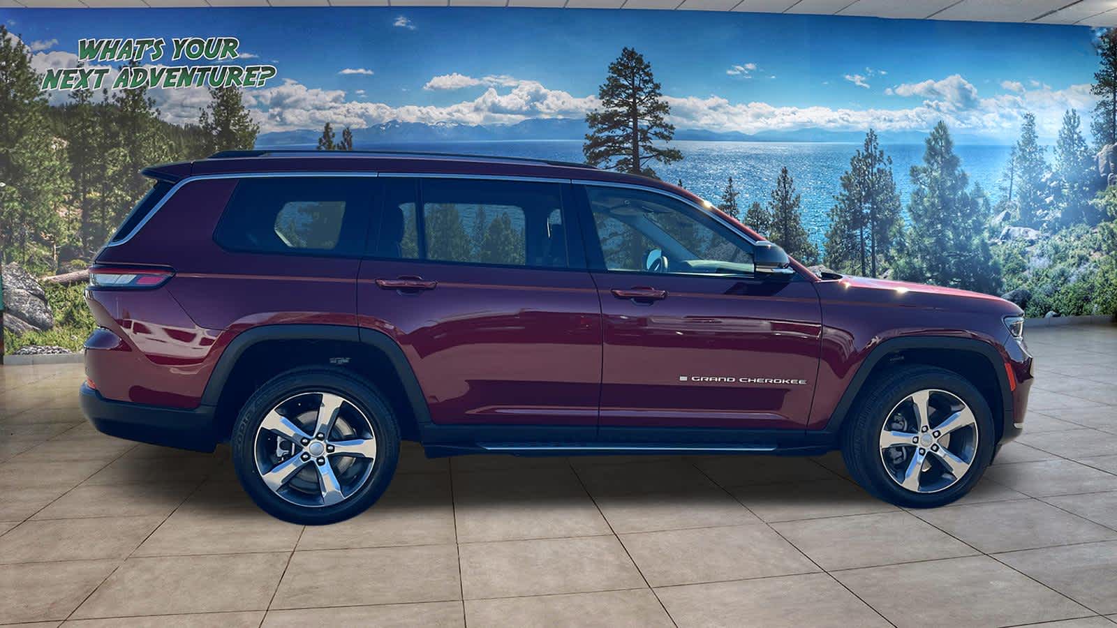 Thumbnail: 2022 Jeep Grand Cherokee - 4