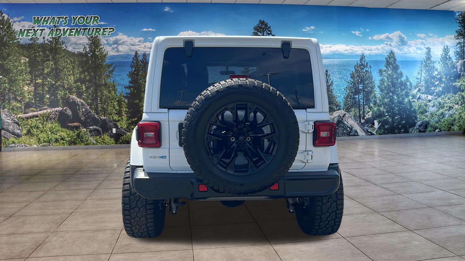 Thumbnail: 2021 Jeep Wrangler - 6