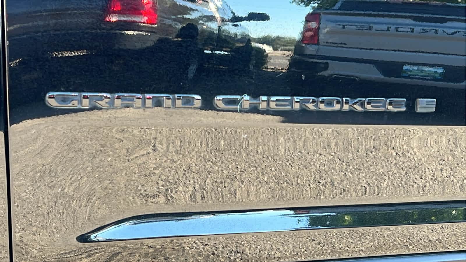 Thumbnail: 2023 Jeep Grand Cherokee - 28