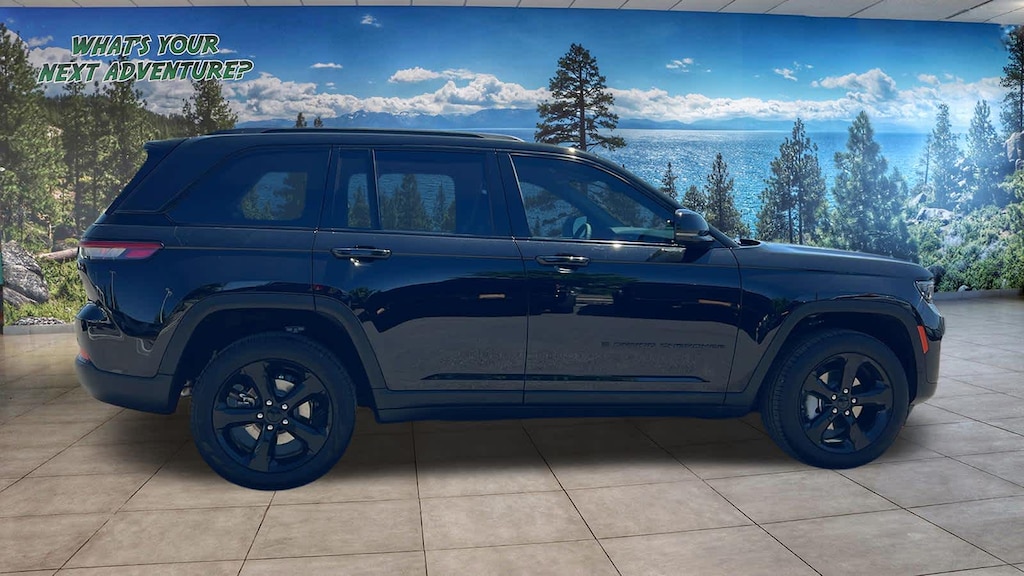 Certified 2025 Jeep Grand Cherokee Limited SUV