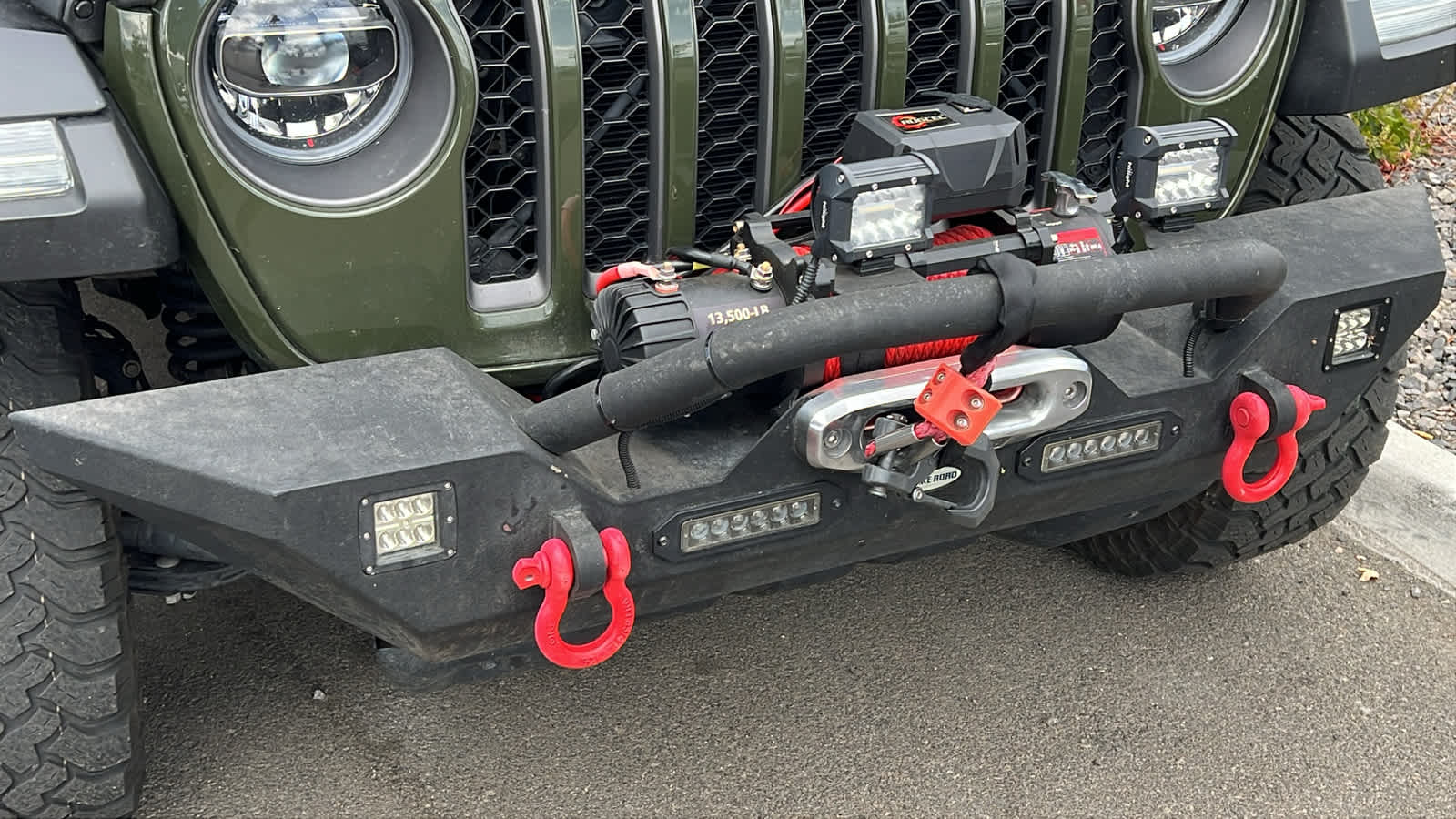 Thumbnail: 2022 Jeep Gladiator - 4