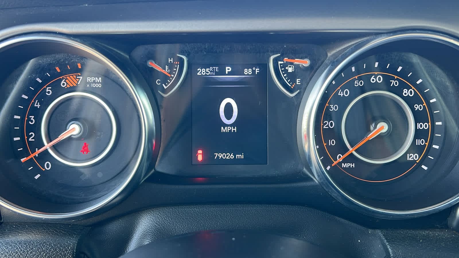 Thumbnail: 2022 Jeep Wrangler - 21