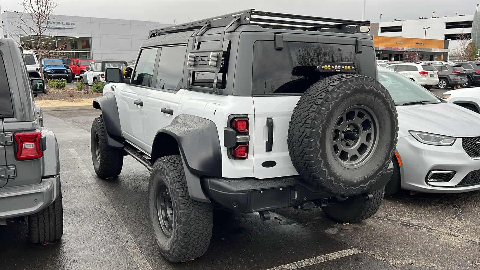 Thumbnail: 2022 Ford Bronco - 10