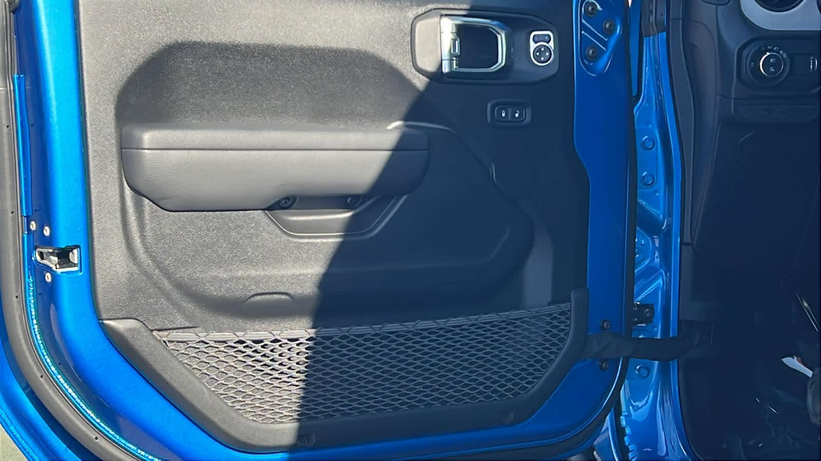 Thumbnail: 2026 Jeep Gladiator - 23