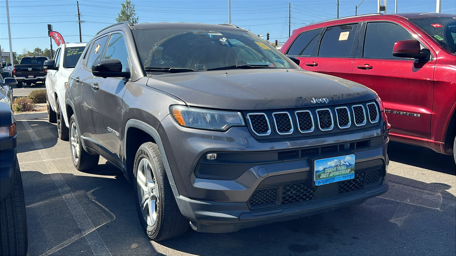 2023 Jeep Compass North Edition Latitude photo 3