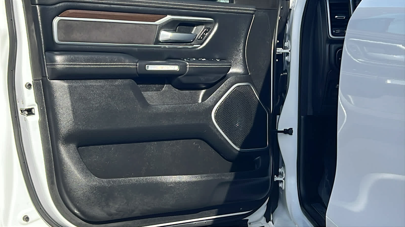 Thumbnail: 2022 RAM 1500 - 23