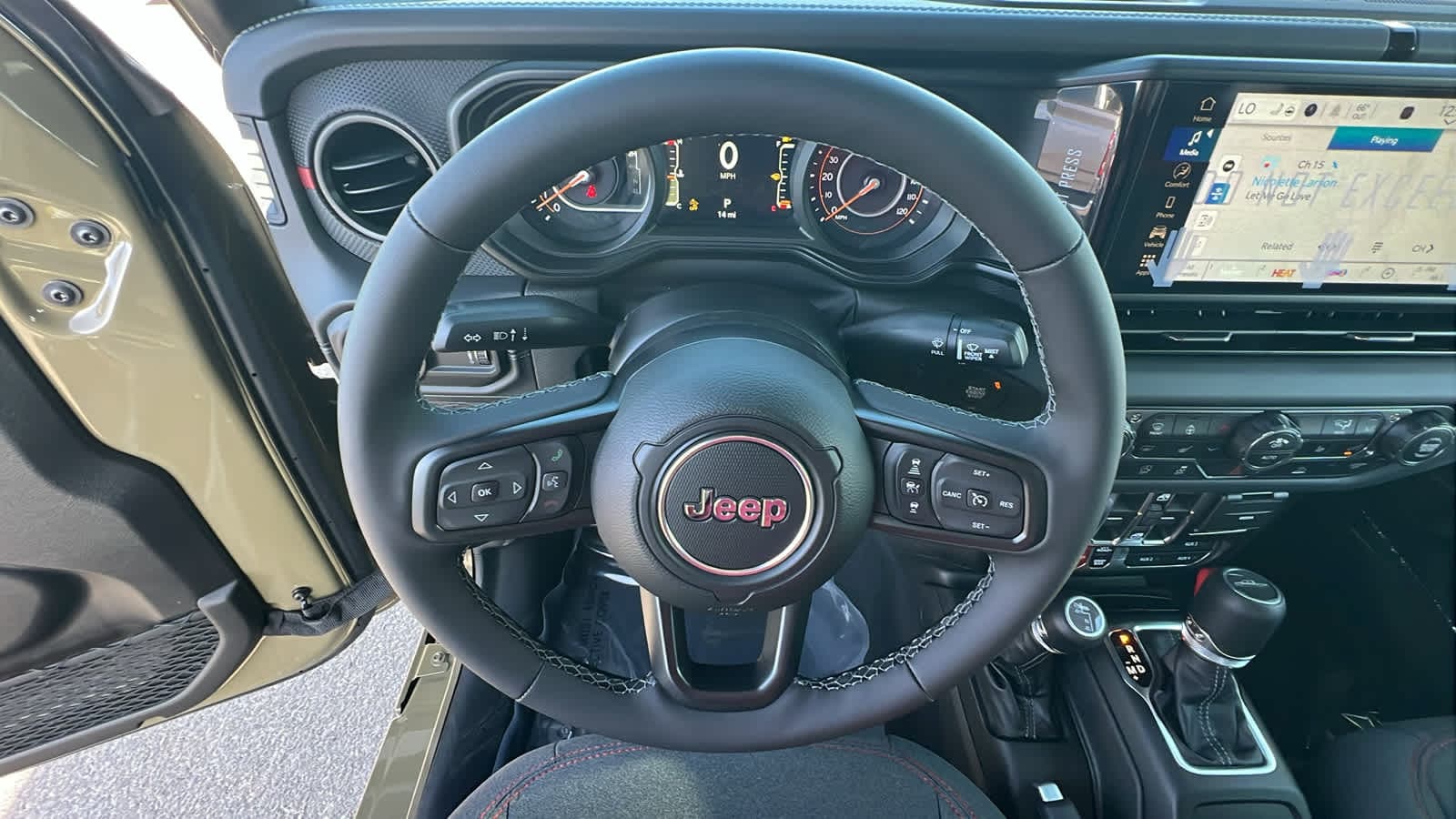 Thumbnail: 2026 Jeep Gladiator - 18