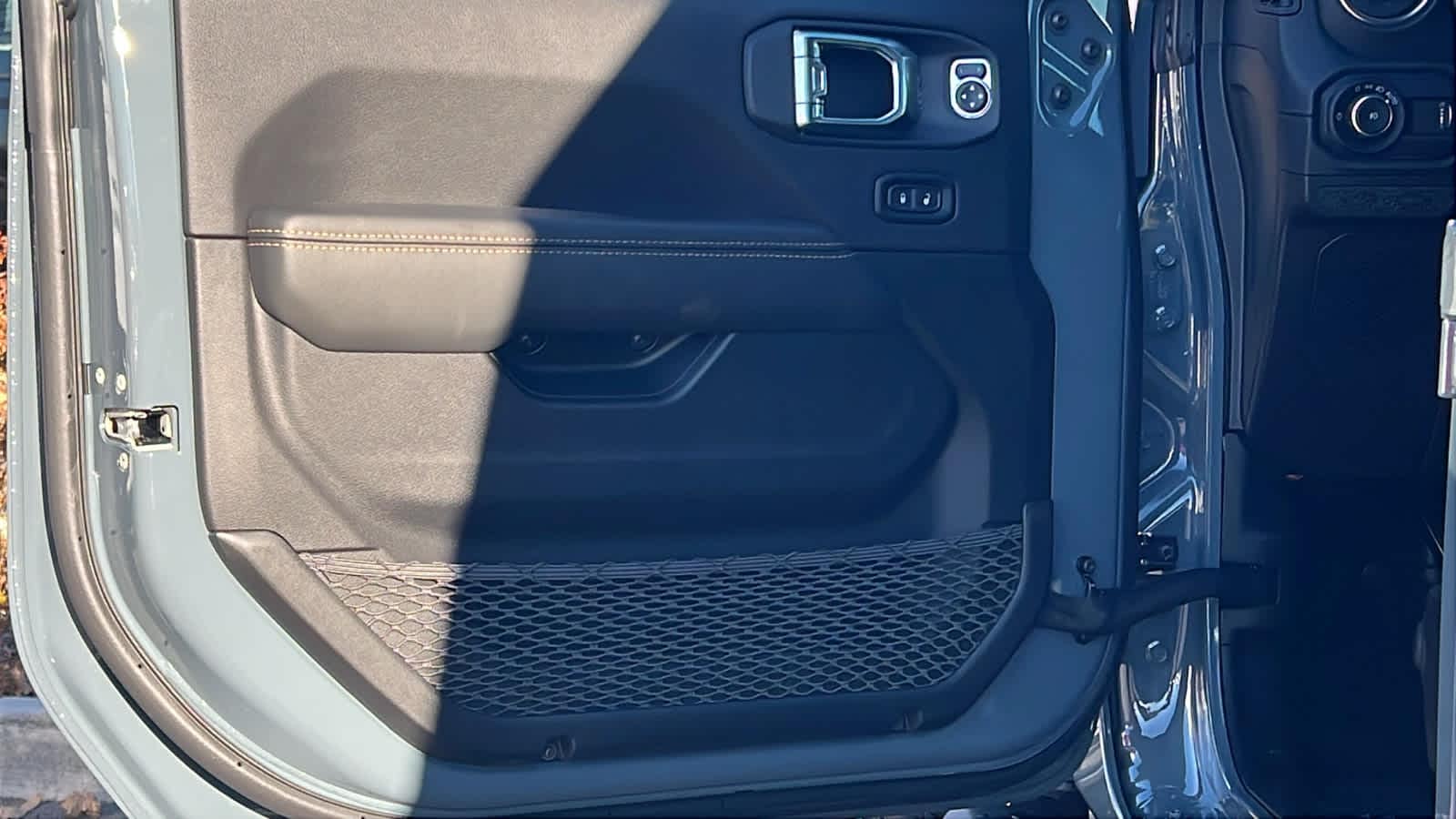 Thumbnail: 2026 Jeep Wrangler - 23