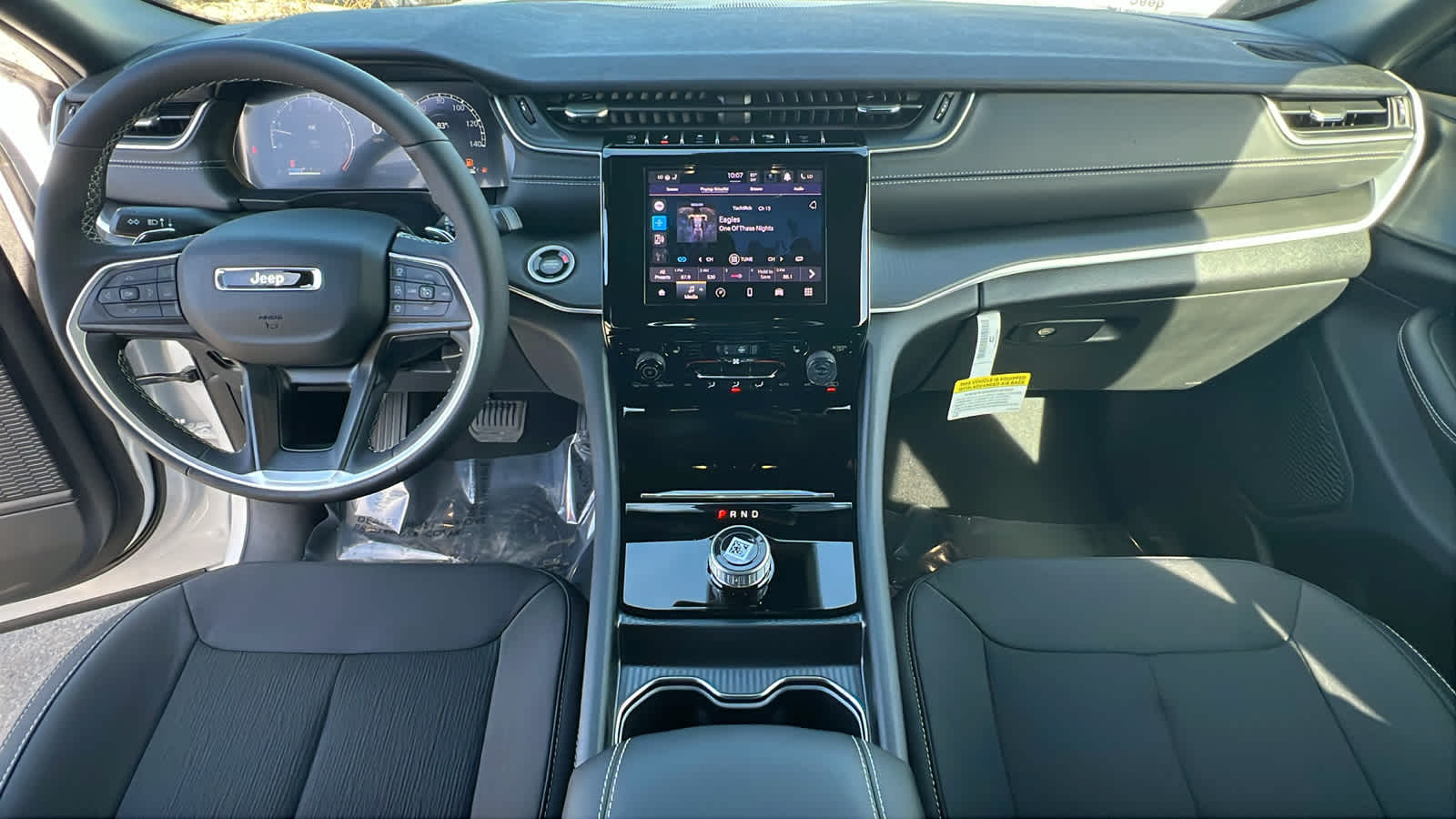 Thumbnail: 2026 Jeep Grand Cherokee - 26