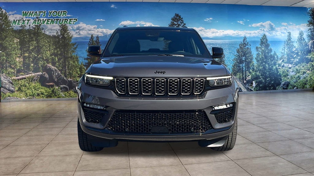 New 2025 Jeep Grand Cherokee Summit Sport Utility