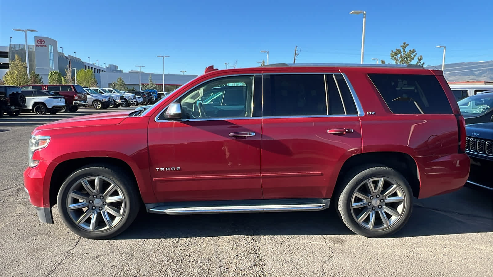 Thumbnail: 2015 Chevrolet Tahoe - 9