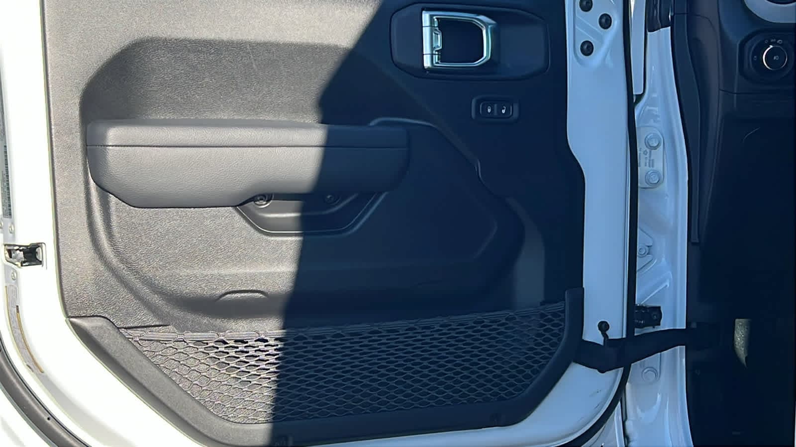 Thumbnail: 2026 Jeep Wrangler - 23