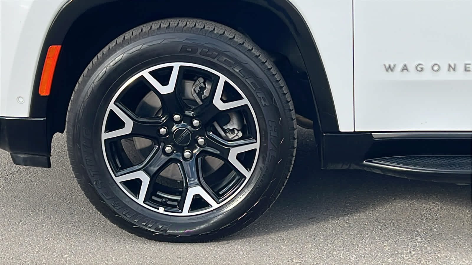 Thumbnail: 2025 Jeep Wagoneer - 9