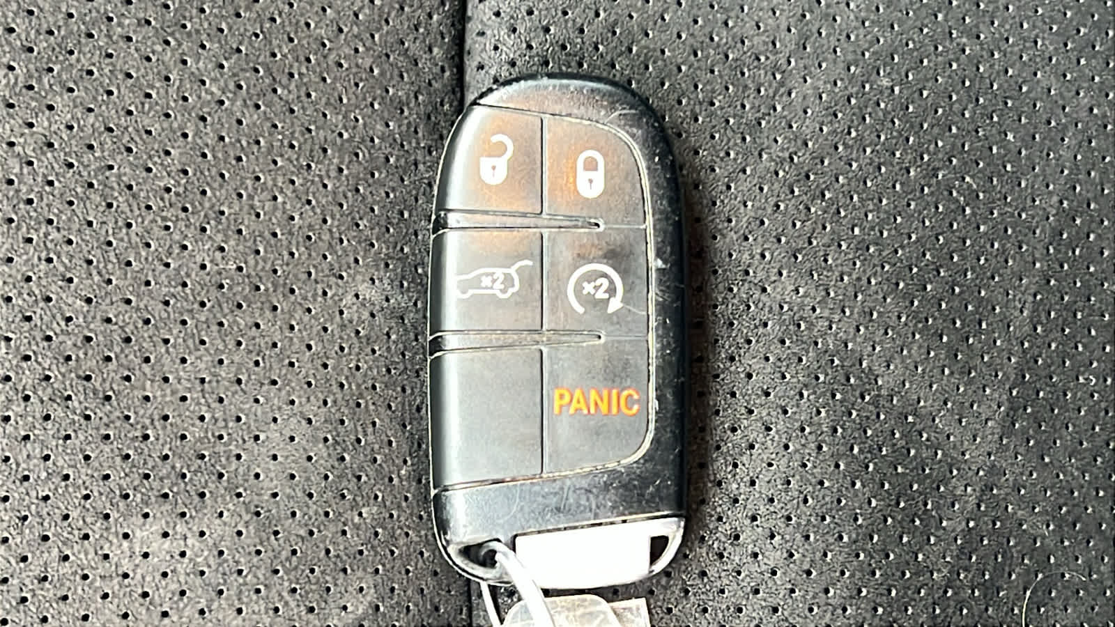 Thumbnail: 2020 Jeep Grand Cherokee - 29