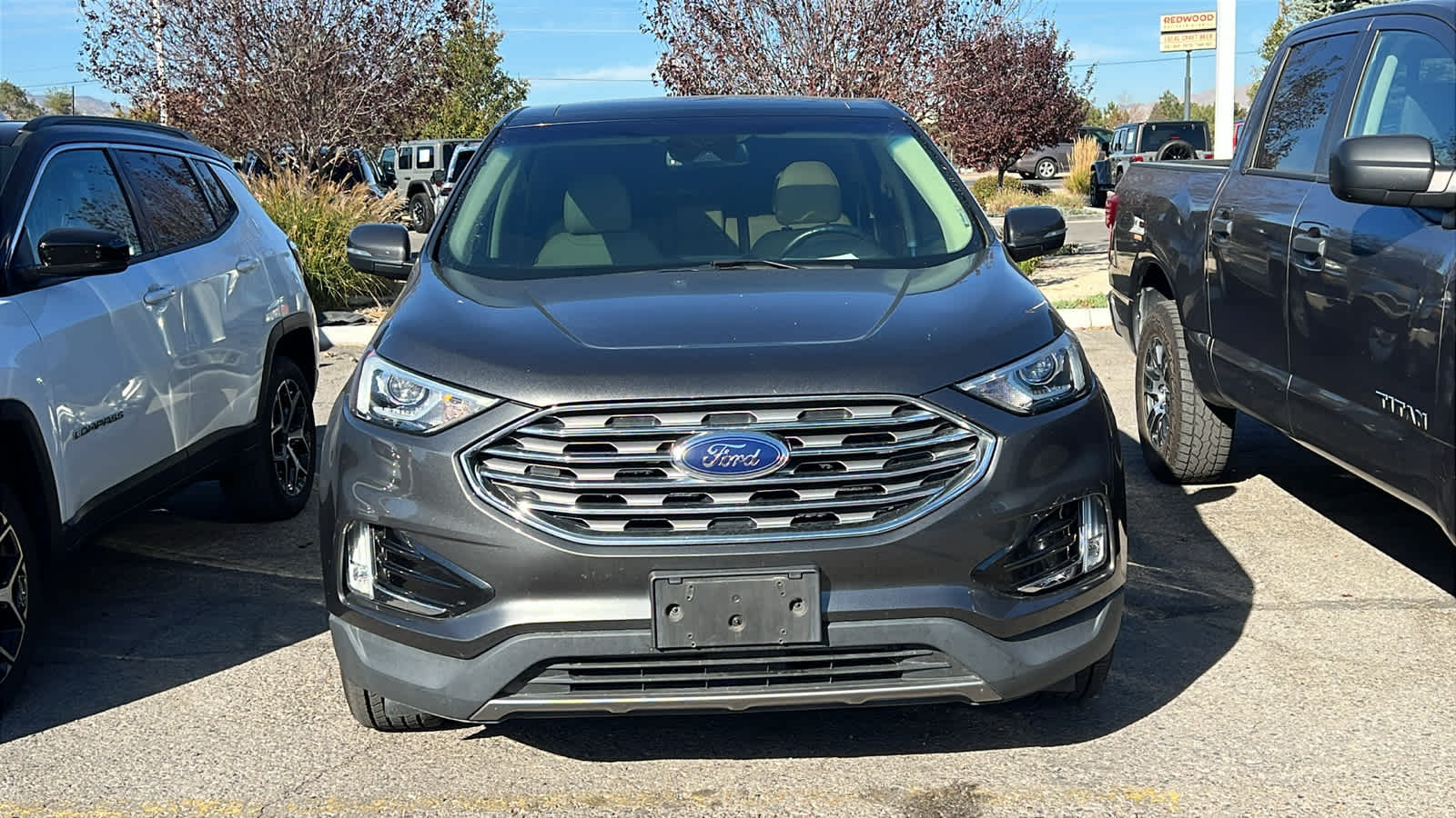 Thumbnail: 2019 Ford Edge - 2