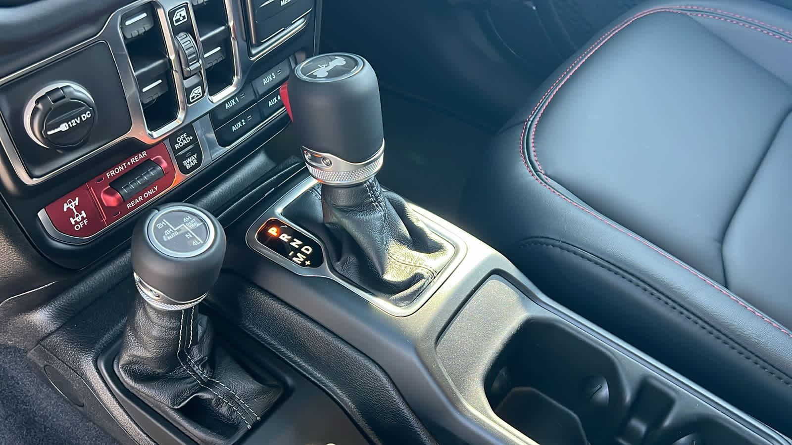 Thumbnail: 2026 Jeep Wrangler - 13