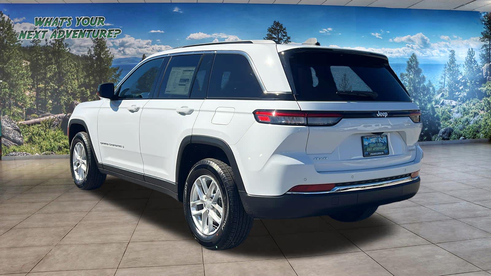 Thumbnail: 2026 Jeep Grand Cherokee - 7