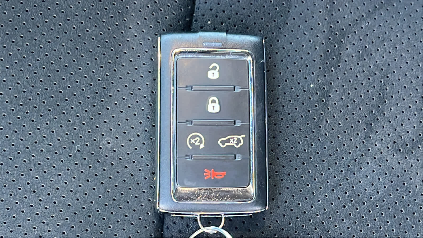 Thumbnail: 2022 Jeep Grand Cherokee - 29