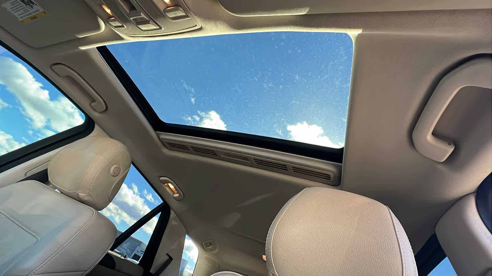 Thumbnail: 2018 Mercedes-Benz GLE - 31