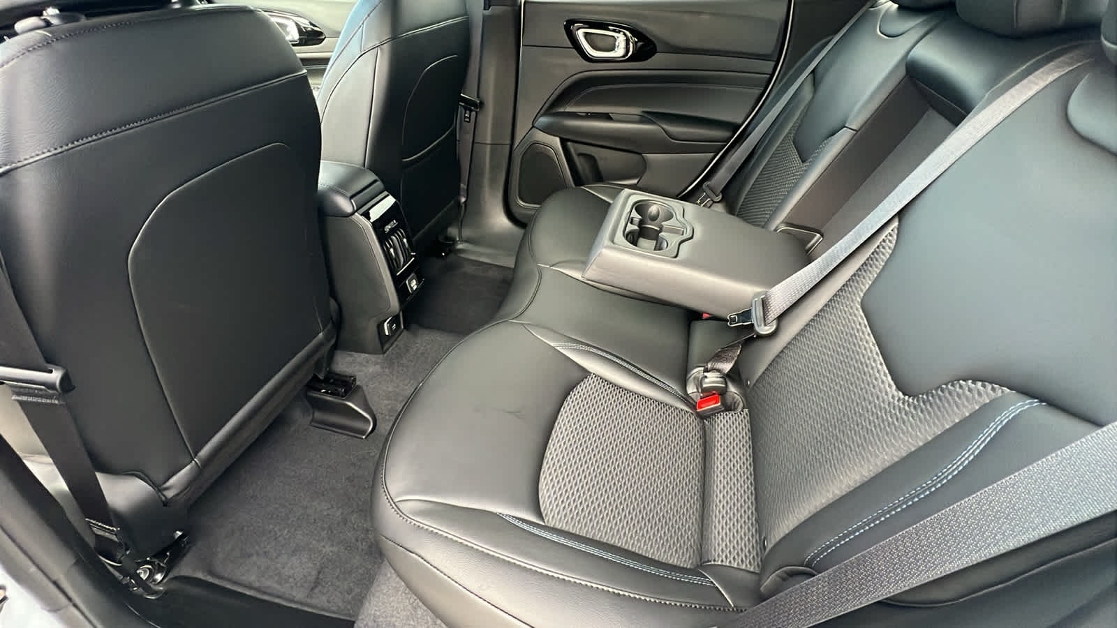 Thumbnail: 2026 Jeep Compass - 24