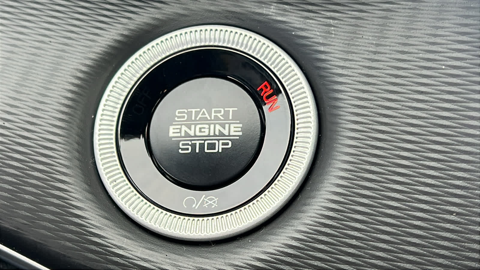 Thumbnail: 2025 Jeep Grand Cherokee L - 17