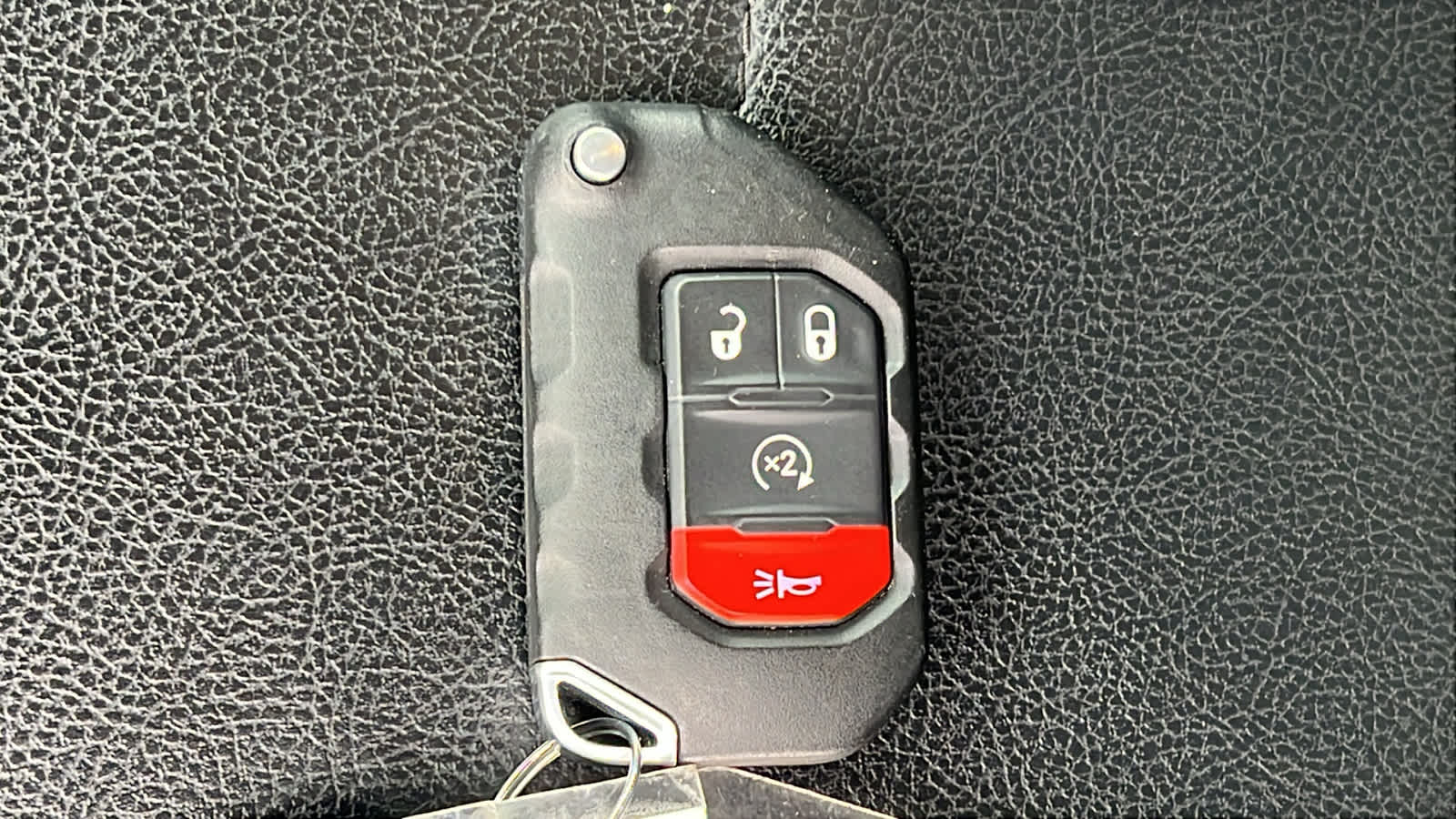 Thumbnail: 2023 Jeep Wrangler - 29