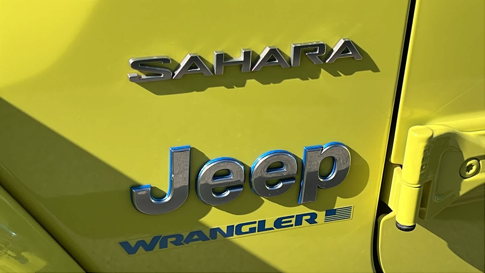 Thumbnail: 2023 Jeep Wrangler - 6