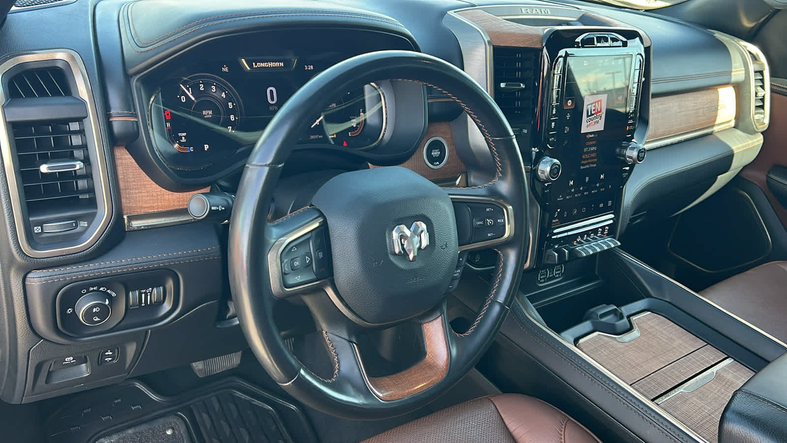 Thumbnail: 2023 RAM 1500 - 10