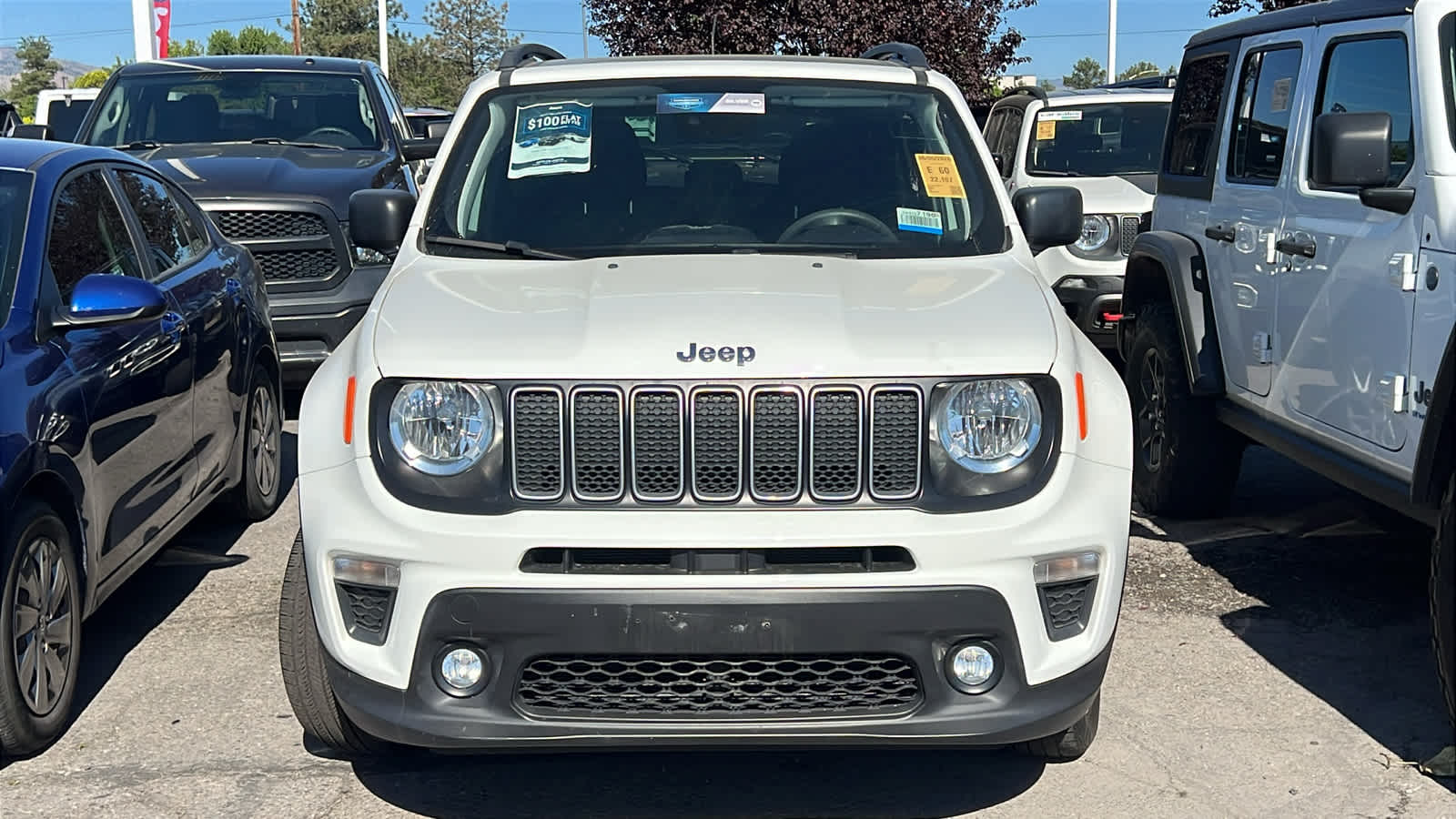 Thumbnail: 2022 Jeep Renegade - 2