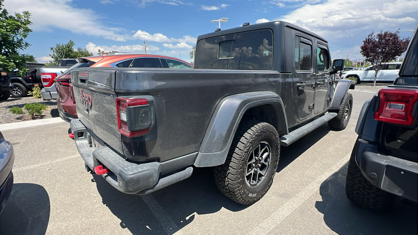 Thumbnail: 2021 Jeep Gladiator - 5